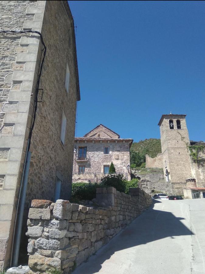 Casa Rural Laguarta - Restaurante Guest House Exterior photo