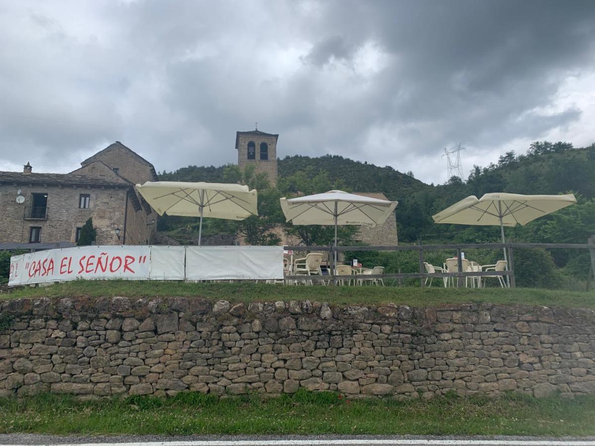 Casa Rural Laguarta - Restaurante Guest House Exterior photo